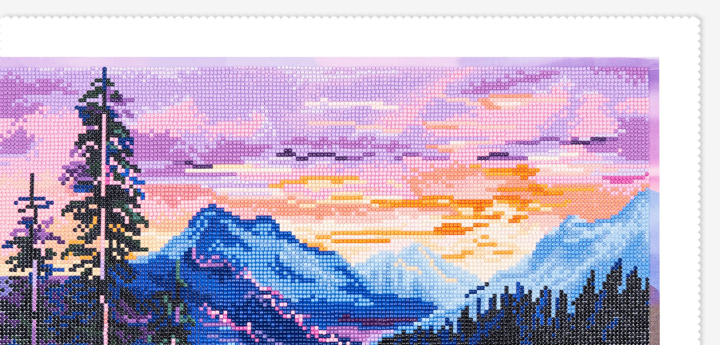 DYC diamond painting with 24-facet sparkle, wrinkle-free canvas, vivid colors, and soft wavy edges — quality in every detail.