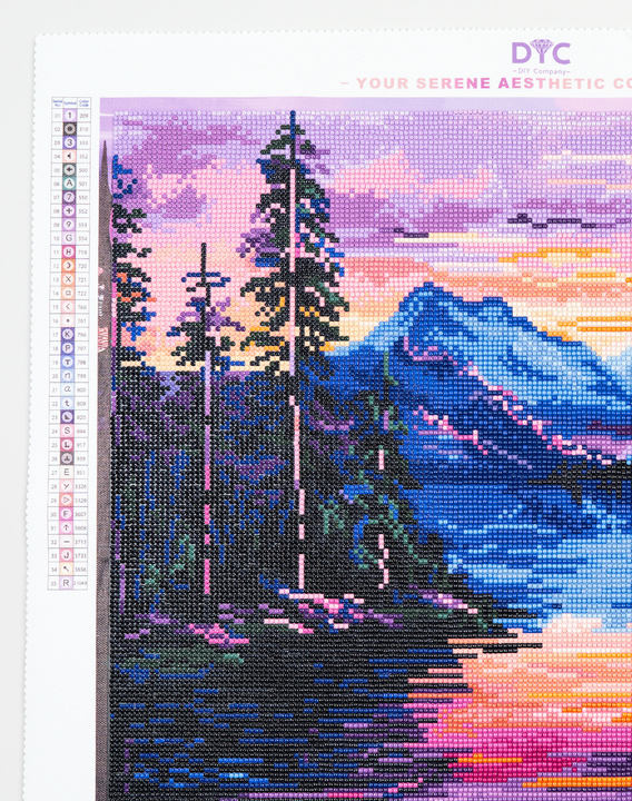 DYC diamond painting with 24-facet sparkle, wrinkle-free canvas, vivid colors, and soft wavy edges — quality in every detail.